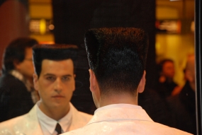 �׼�ٶ�Ľ���